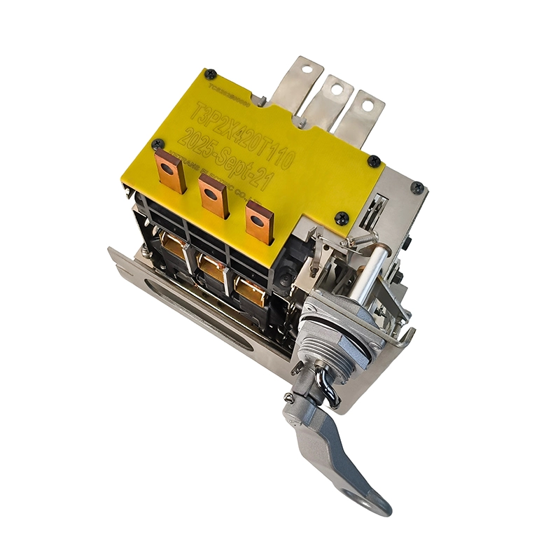Close do terminal de parafuso do disjuntor imerso em óleo 320A CSP 300KVA